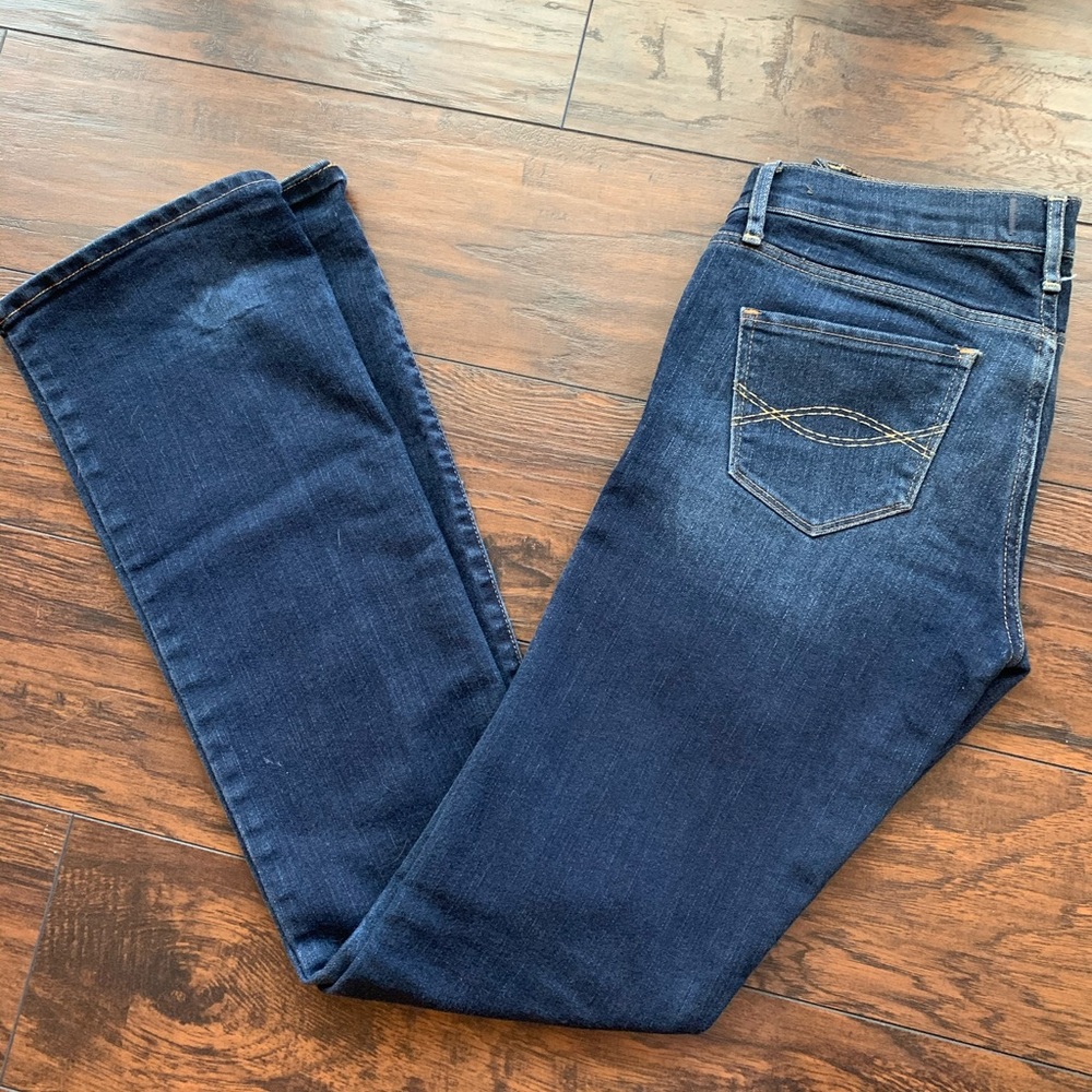 Abercrombie & Fitch jeans! Emma style.
